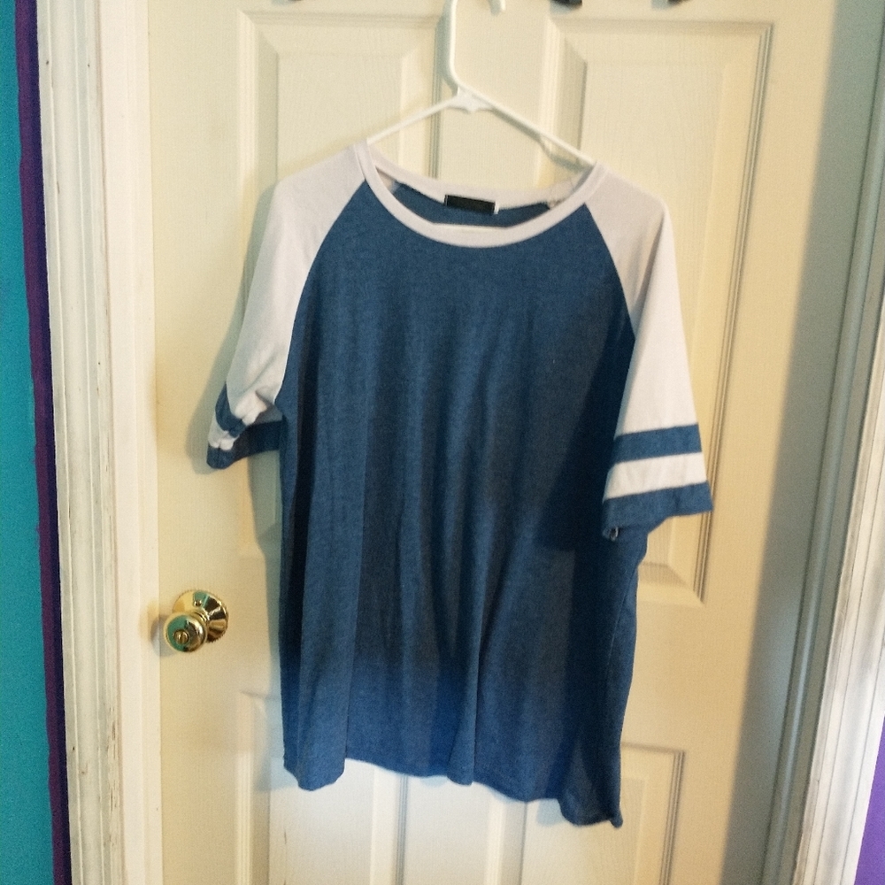 Striped tee shirt